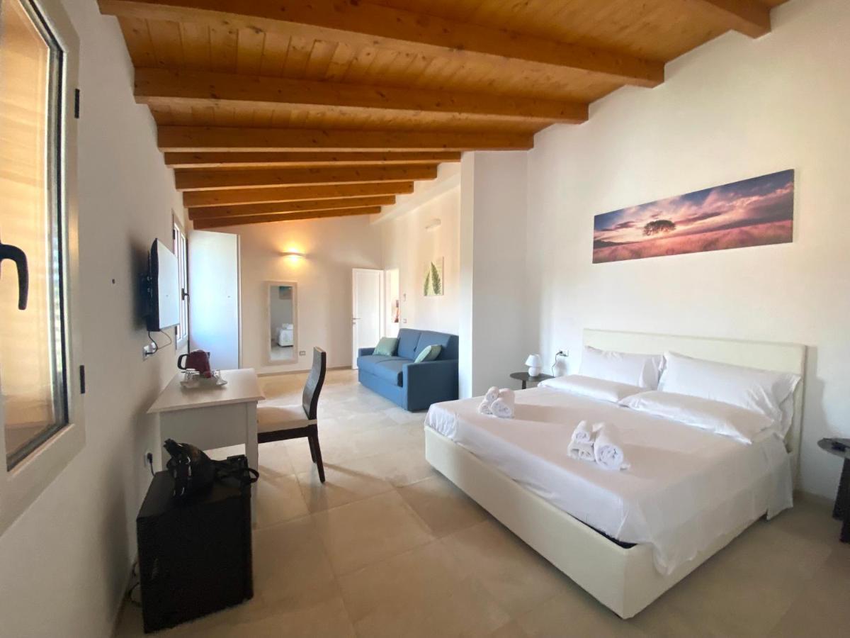 Punto Zero Rooms San Teodoro  Zewnętrze zdjęcie