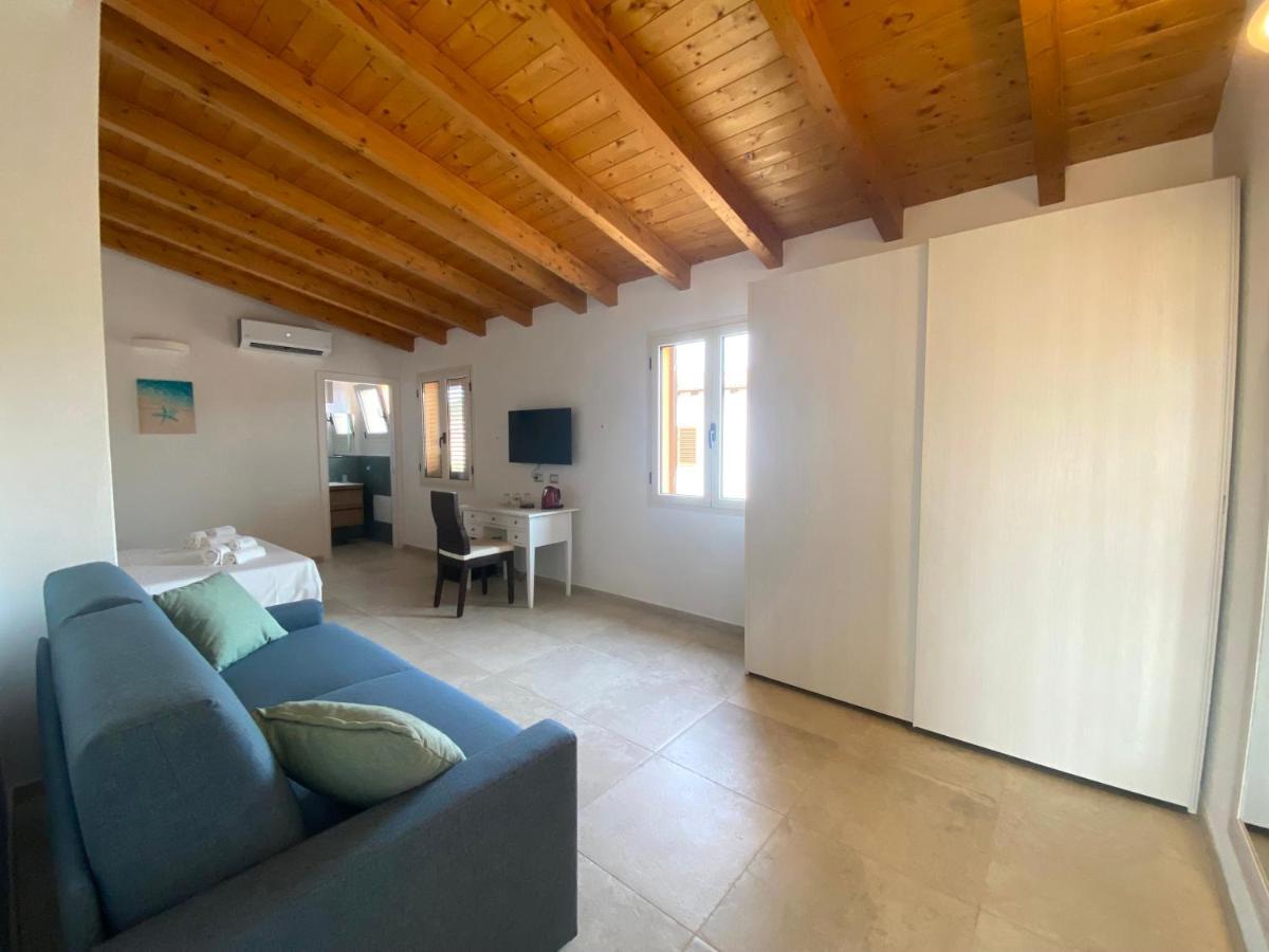 Punto Zero Rooms San Teodoro  Zewnętrze zdjęcie